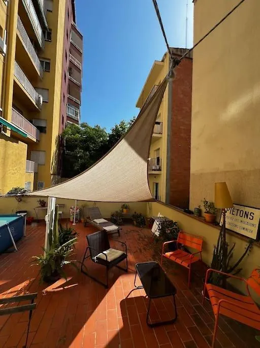 Apartment Chambre Avec Acces Prive, Terrasse, Piscine Barcelona Spain